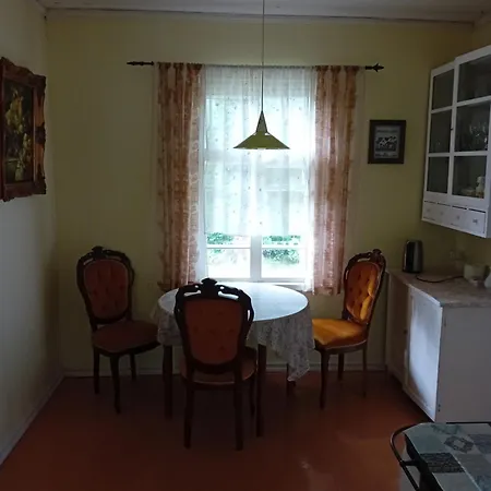Hiirevanda Holiday House *