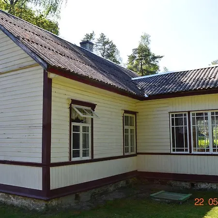 Дом отдыха Hiirevaenda House *