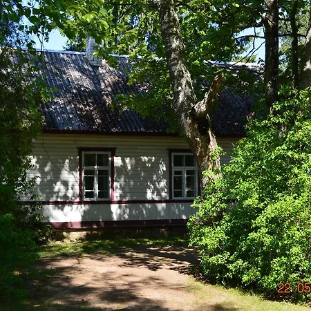 Hiirevaenda House Дом отдыха *